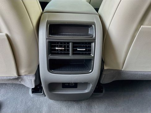 Used 2024 Cadillac XT5 Premium Luxury w/ LPO, Floor Liner Package AWD/4WD image 27