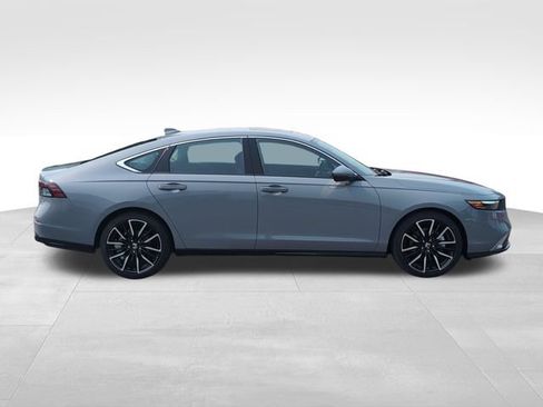 New 2026 Honda Accord Touring image 9