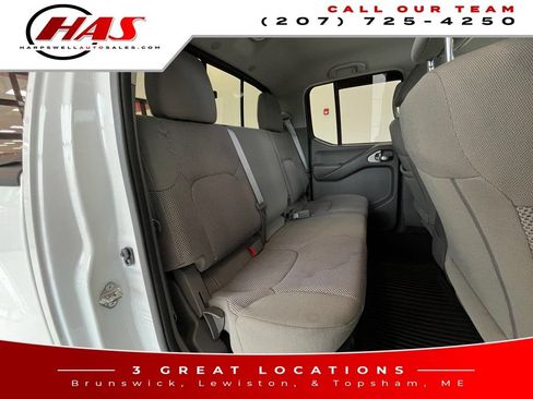 Used 2020 Nissan Frontier SV AWD/4WD image 13
