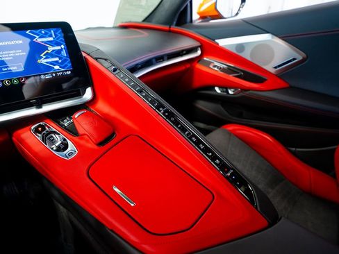 Used 2023 Chevrolet Corvette Stingray Premium Cpe w/ Z51 Performance Package image 39