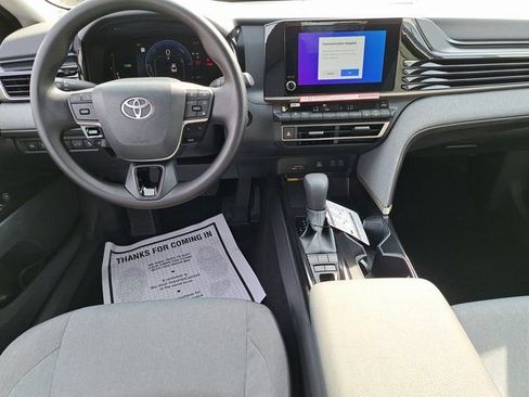 New 2026 Toyota Camry LE image 10
