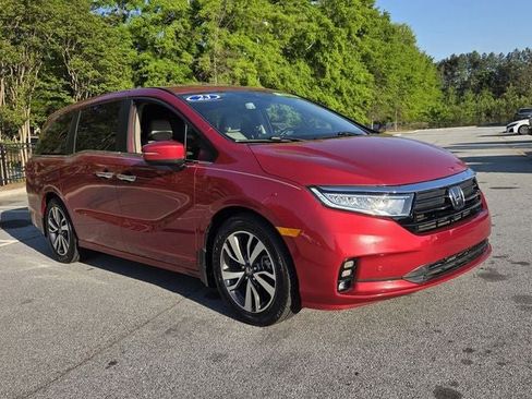 Used 2023 Honda Odyssey Touring image 7