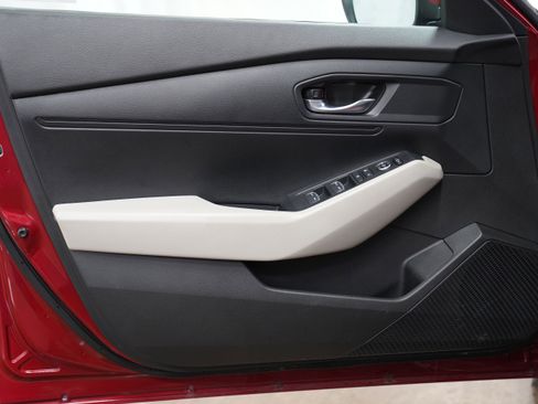 Used 2023 Honda Accord LX image 15