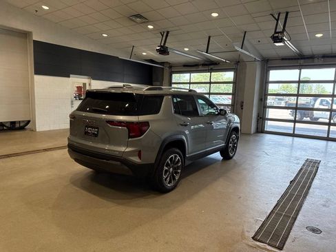 New 2026 GMC Terrain Elevation w/ Elevation Premium Package AWD/4WD image 7