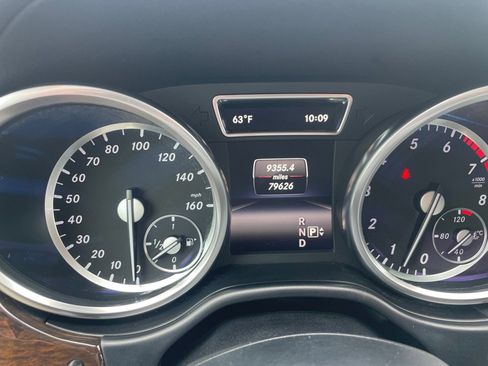 Used 2016 Mercedes-Benz GL 450 4MATIC image 13