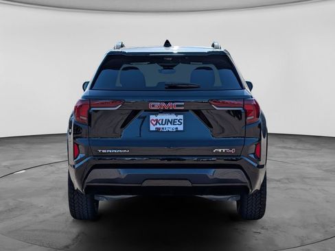 New 2026 GMC Terrain AT4 w/ Technology Package II AWD/4WD image 13