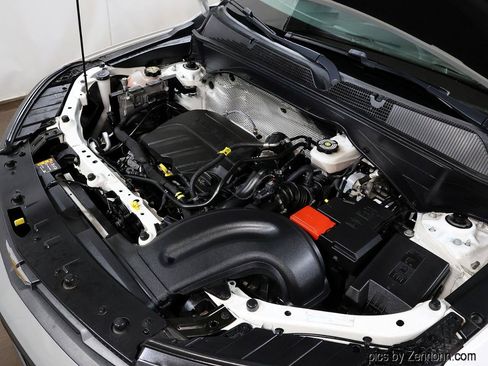 Used 2021 Chevrolet TrailBlazer LS FWD image 36