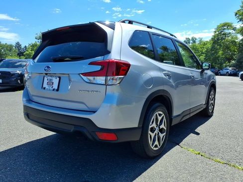 Certified 2024 Subaru Forester Premium AWD/4WD image 21
