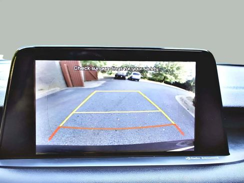 Used 2018 Kia Stinger GT2 image 21