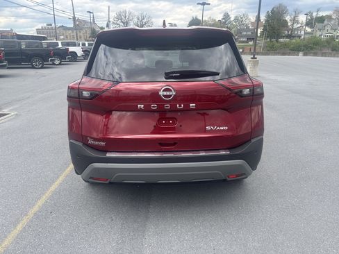 Used 2023 Nissan Rogue SV AWD/4WD image 4