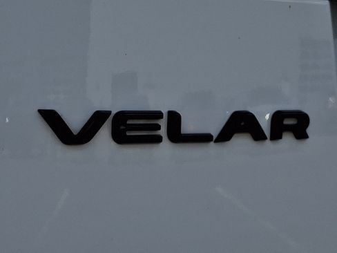 Used 2022 Land Rover Range Rover Velar R-Dynamic S AWD/4WD image 29