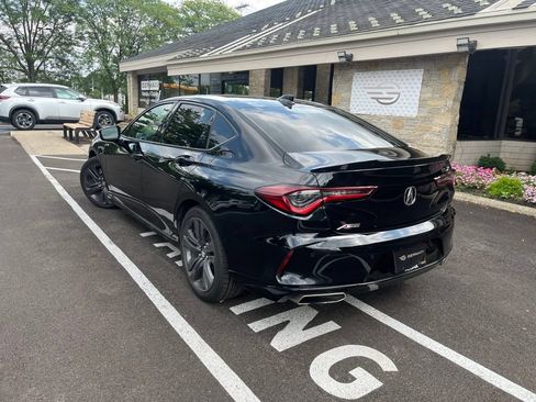 Used 2022 Acura TLX w/ A-SPEC Pkg FWD image 3