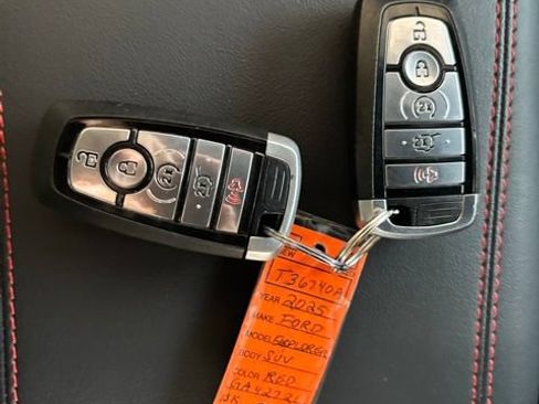 Used 2025 Ford Explorer ST-Line w/ Premium Package RWD image 13