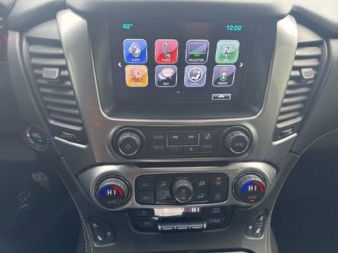 Used 2018 Chevrolet Suburban Premier image 41