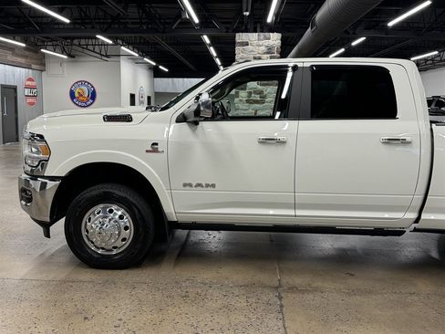 Used 2019 RAM 3500 Laramie AWD/4WD image 5