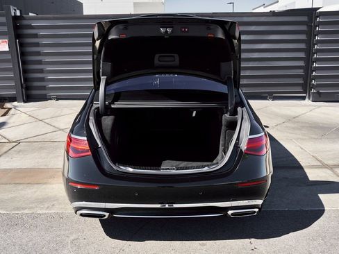 Used 2021 Mercedes-Benz Maybach S 580 4MATIC image 16