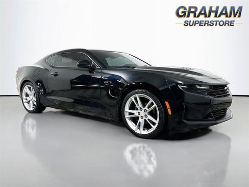 Used 2020 Chevrolet Camaro LT w/ Technology Package image 1