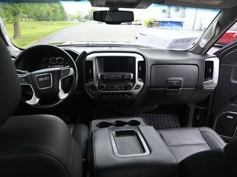 Used 2016 GMC Sierra 2500 SLT w/ Duramax Plus Package AWD/4WD image 21