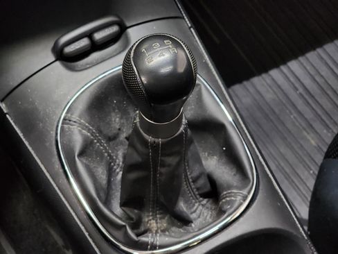 Used 2006 Acura RSX image 23