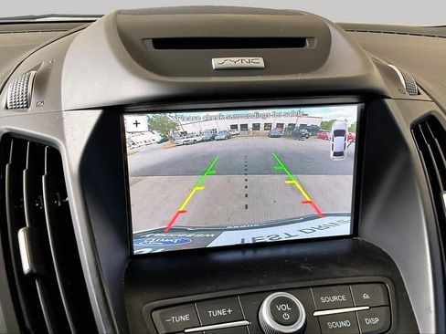 Used 2017 Ford Escape SE w/ Equipment Group 201A FWD image 28