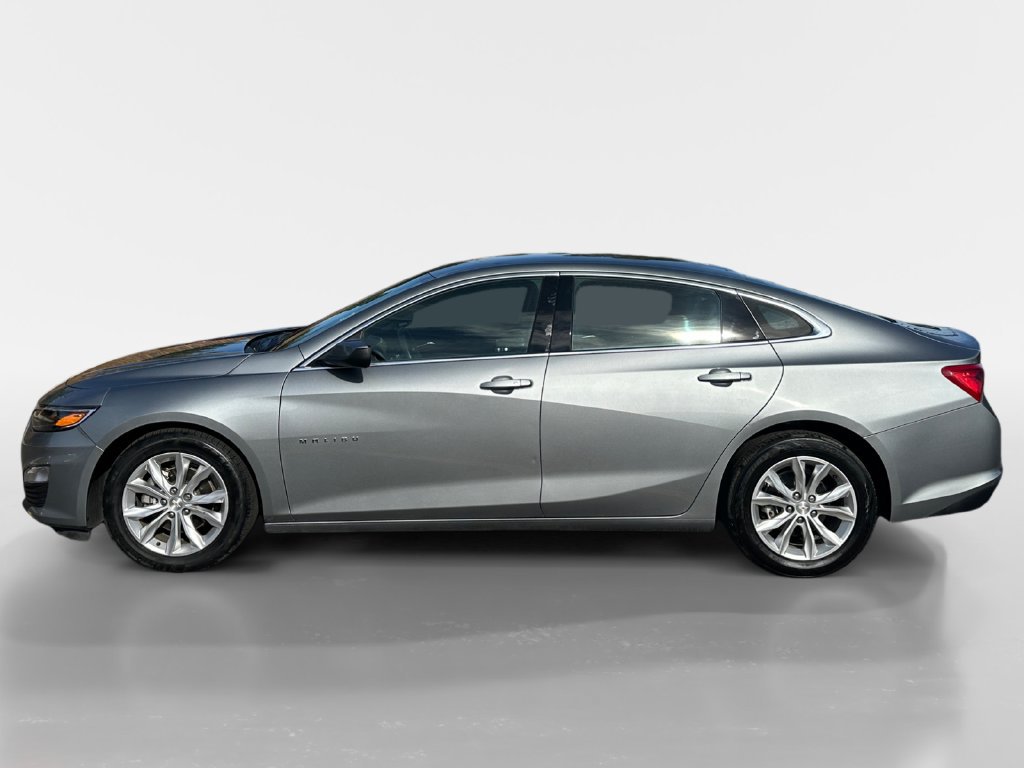Used 2024 Chevrolet Malibu LT FWD image 2