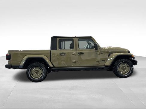 New 2026 Jeep Gladiator Willys AWD/4WD image 10