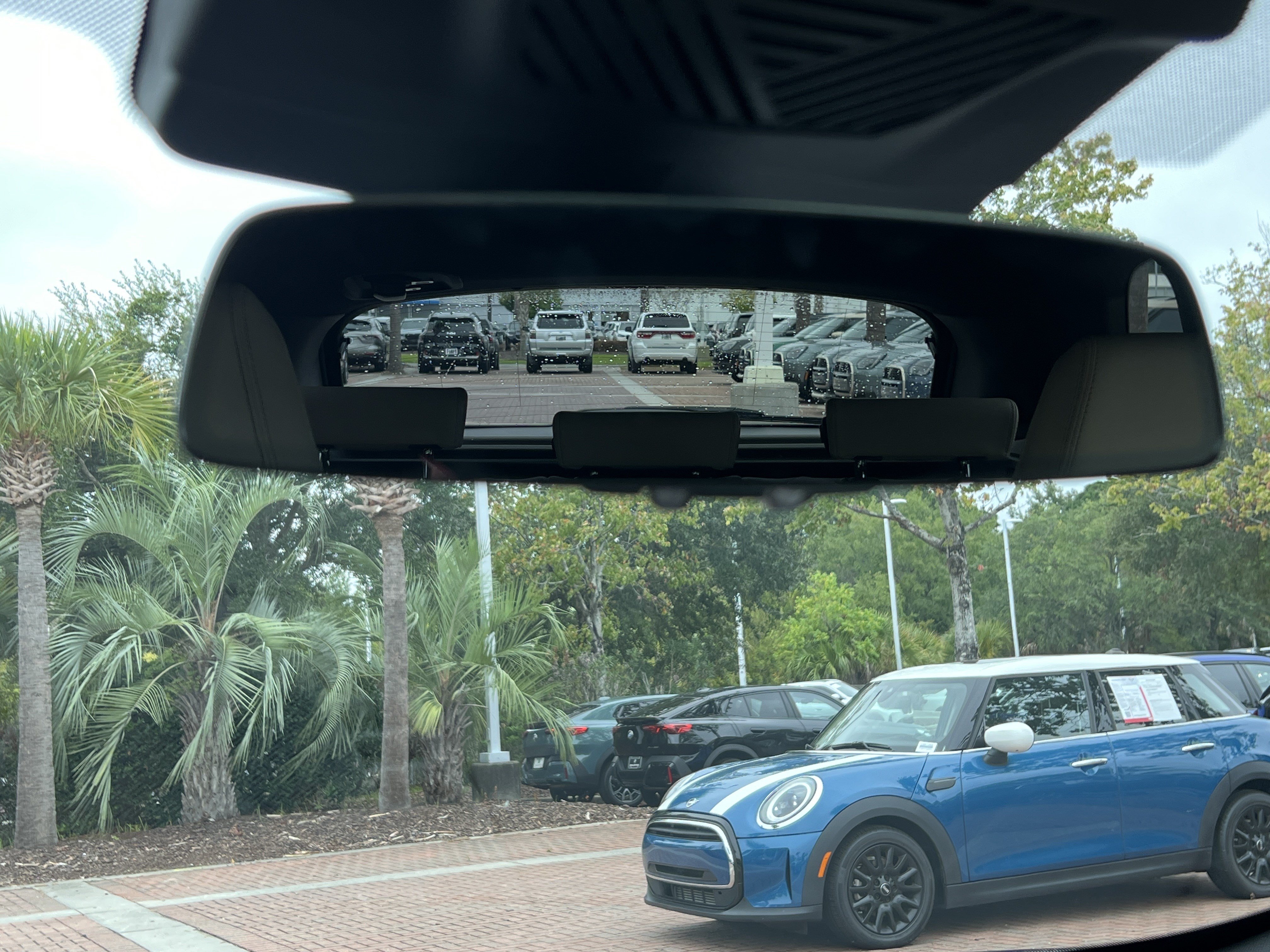 Certified 2025 BMW X1 M35i AWD/4WD image 26