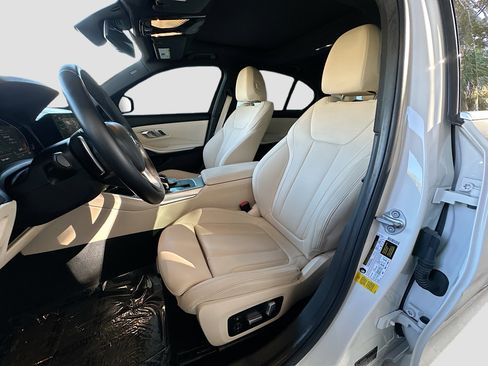 Used 2020 BMW 330i Sedan w/ Convenience Package image 21