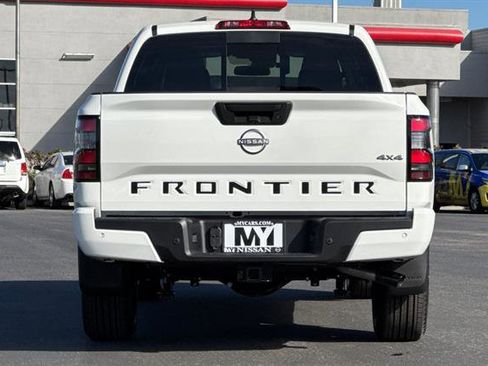 New 2026 Nissan Frontier SV w/ Tow Package image 5