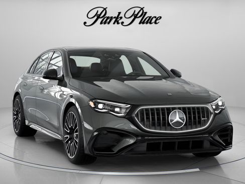 New 2026 Mercedes-Benz E 53 AMG e 4MATIC Sedan image 34