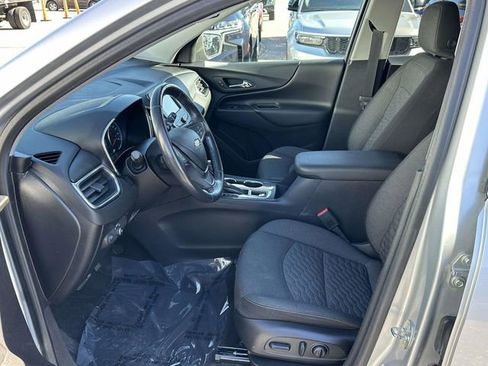 Used 2019 Chevrolet Equinox LT image 16