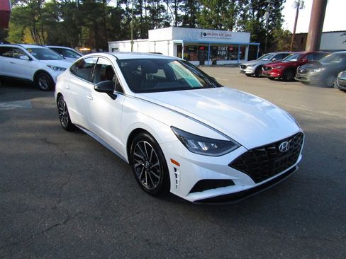 Used 2020 Hyundai Sonata SEL Plus image 9