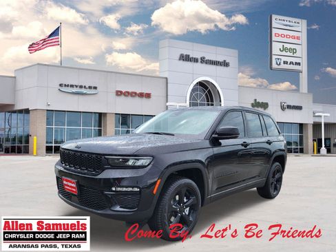 New 2025 Jeep Grand Cherokee Limited w/ Black Appearance Package RWD image 1