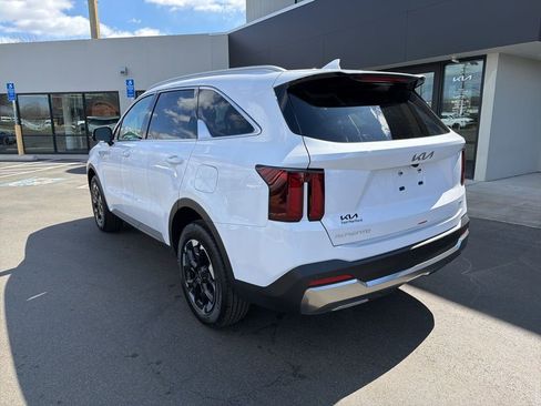 New 2026 Kia Sorento S AWD/4WD image 8