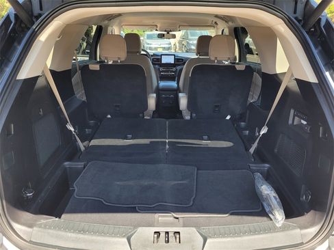 Used 2021 Ford Explorer Limited w/ Hybrid Equipment Group 310A image 36