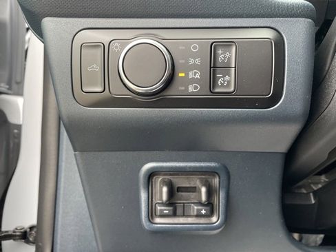 New 2026 Ford Maverick XLT image 16