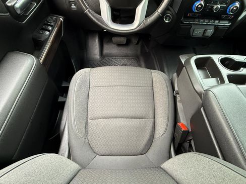 Used 2021 GMC Sierra 1500 Elevation image 16