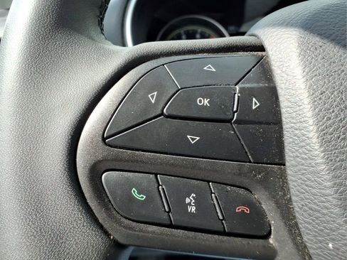 Used 2020 Jeep Cherokee Trailhawk AWD/4WD image 19