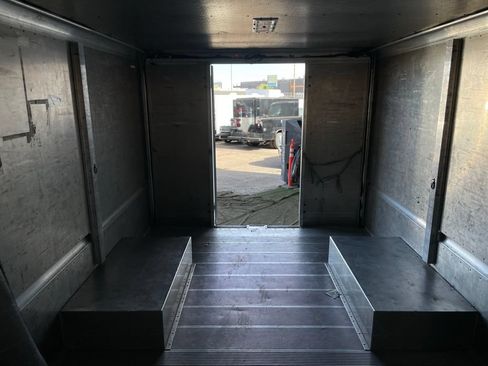 Used 2016 Ford E-350 and Econoline 350 Super Duty w/ A/C Prep Package RWD image 19