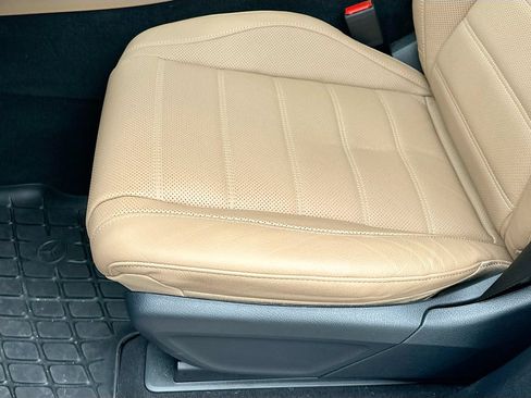 Certified 2026 Mercedes-Benz GLS 450 4MATIC image 20