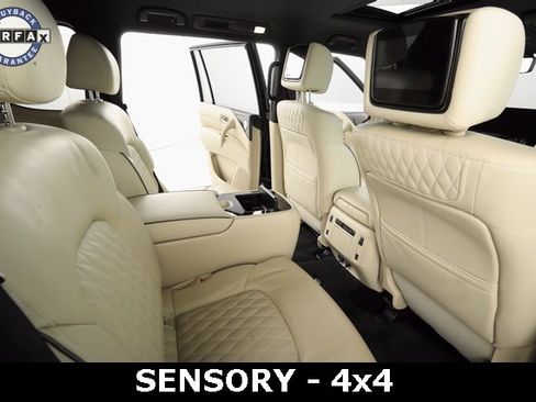 Used 2024 INFINITI QX80 Sensory image 12