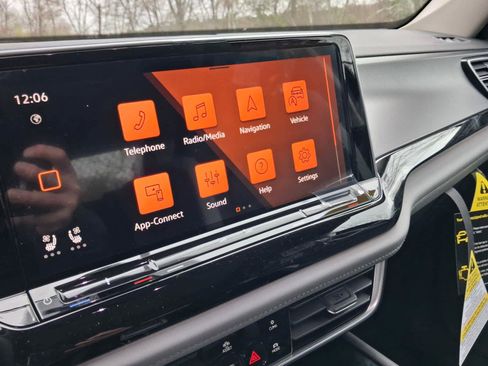 New 2026 Volkswagen Atlas Peak Edition AWD/4WD image 20