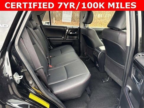 Used 2024 Toyota 4Runner TRD Off-Road Premium image 11
