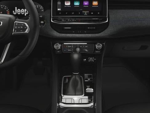 New 2026 Jeep Compass Latitude AWD/4WD image 25