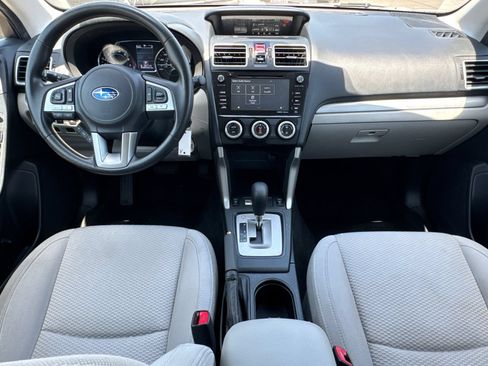 Used 2018 Subaru Forester 2.5i Premium AWD/4WD image 12