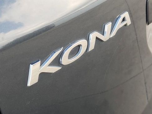 Used 2018 Hyundai Kona Limited image 10