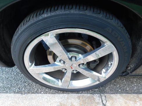 Used 2009 Chevrolet Corvette Coupe w/ Preferred Equipment Group RWD image 6