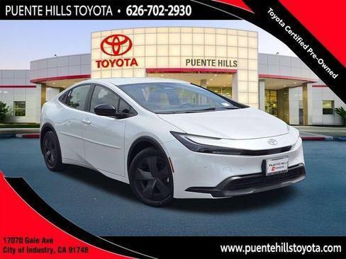 Certified 2024 Toyota Prius LE FWD image 1