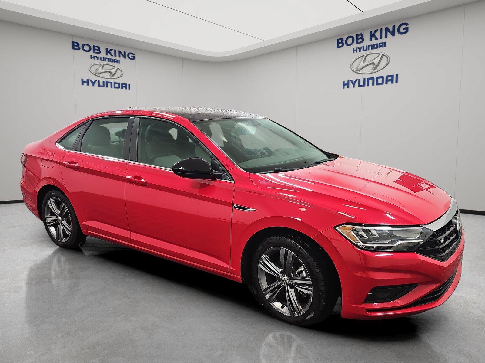 Used 2021 Volkswagen Jetta R-Line w/ R-Line Cold Weather Package FWD image 7