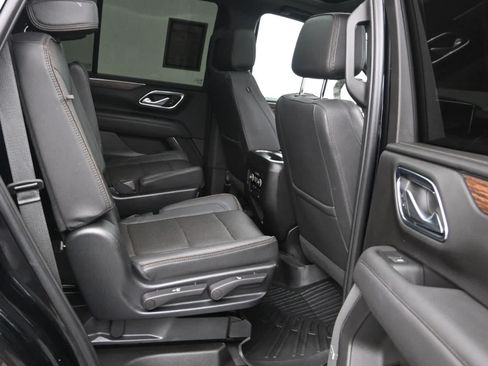 Used 2023 Chevrolet Tahoe High Country AWD/4WD image 12